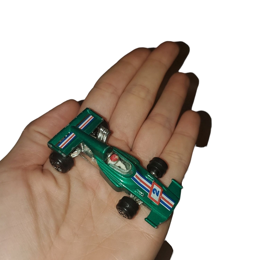 Vintage green Yatming die cast ferrari